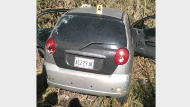 carro del policia muerto