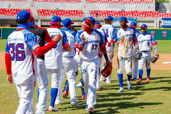 Las Águilas Cibaeñas de República Dominicana blanquea a Venezuela y mantiene su invicto en la Serie del Caribe