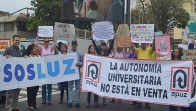 protesta profesores LUZ