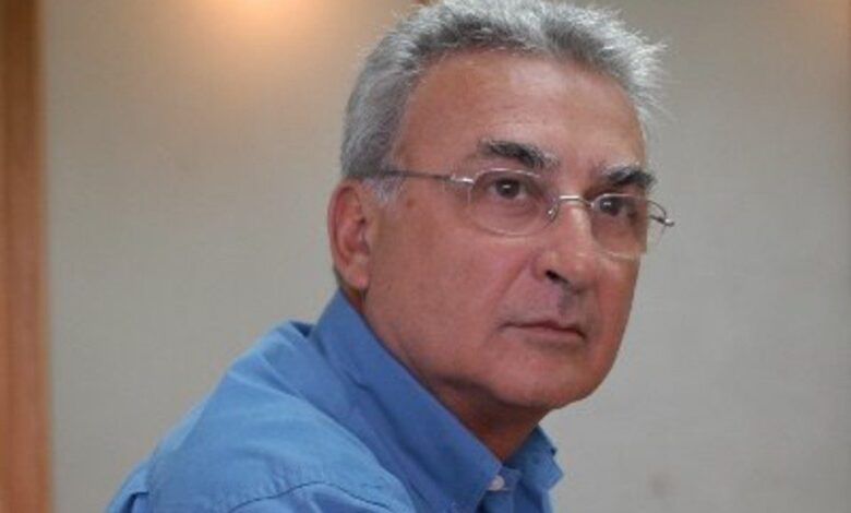 El politólogo y profesor universitario, Andrés Stambouli