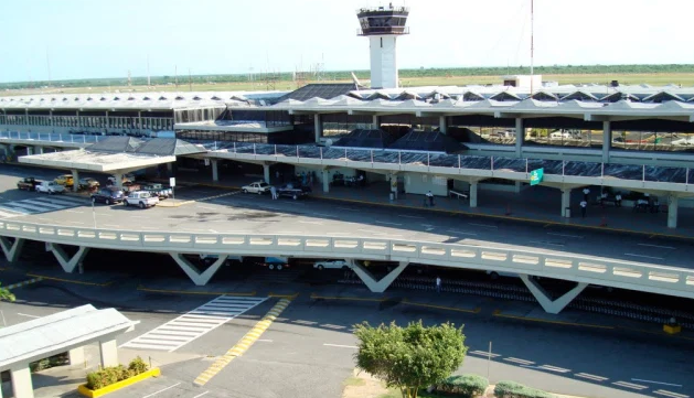 aeropuerto santo domingo