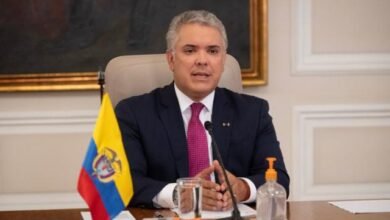 Duque pide despejar carreteras y reitera su llamado a diálogo ante protestas en Colombia