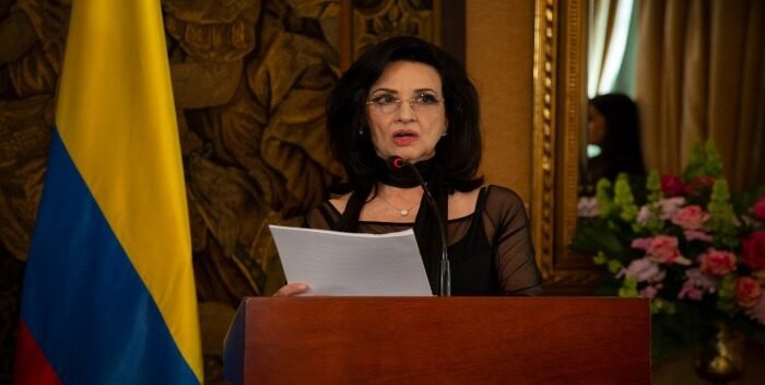 Gobierno colombiano rechaza intromisión arbitraria de presidente argentino