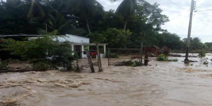 Apure desbordada