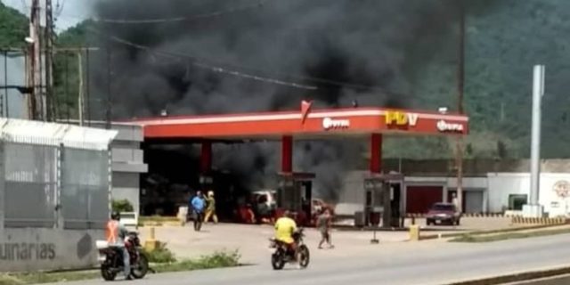 estacion de servicio explota
