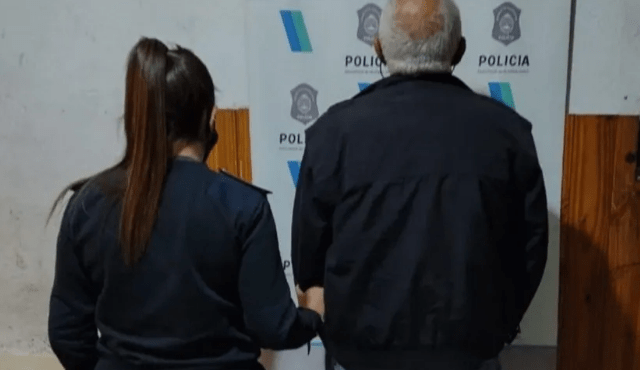 policia sadico