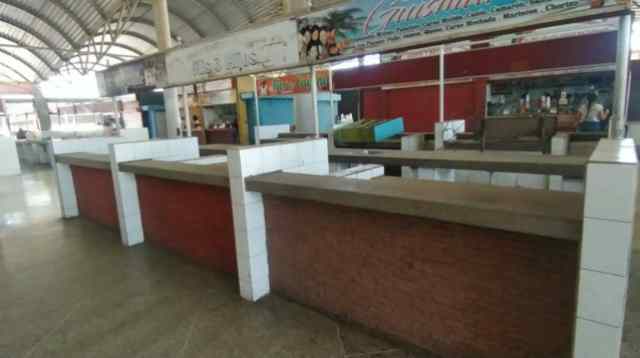 mercado los conejeros