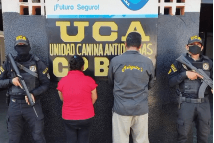detenidos sadicos