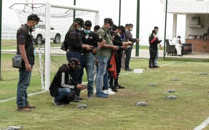 operadores de drones