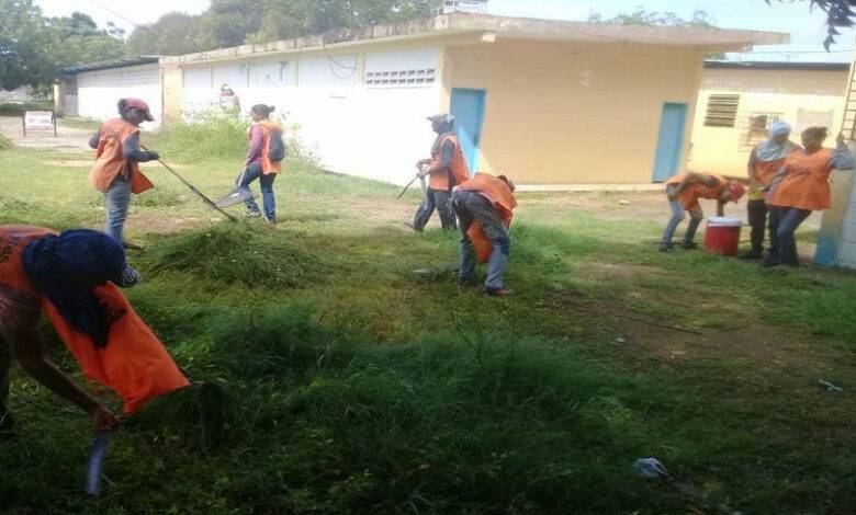 limpieza escuela