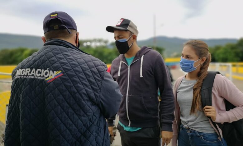 MIGRANTES