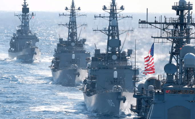 bloqueo naval